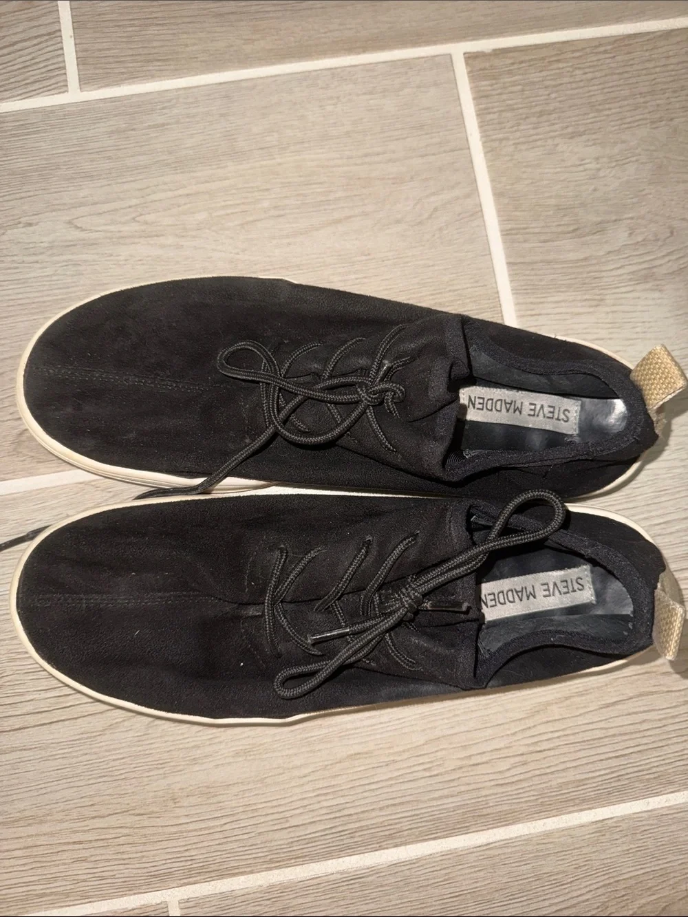 Women’s Steve Madden Sneakers 9.5